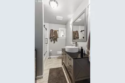 522 W 22nd St, The Dalles, OR 97058 - Photo 17