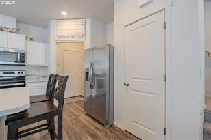 433 NE 71st St, Vancouver, WA 98665 - Photo 9