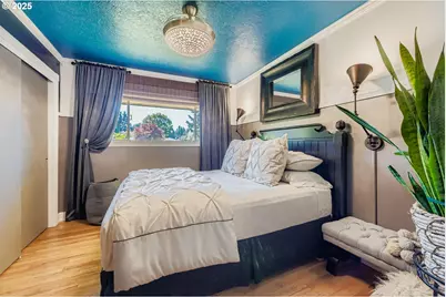 10311 NE Russell Ct, Portland, OR 97220 - Photo 25