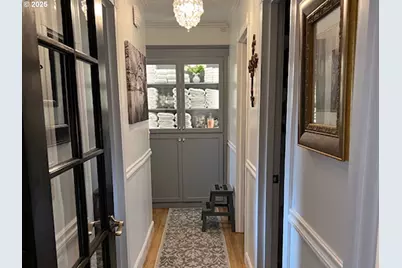 10311 NE Russell Ct, Portland, OR 97220 - Photo 15