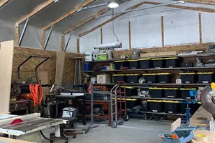 10311 NE Russell Ct, Portland, OR 97220 - Photo 41