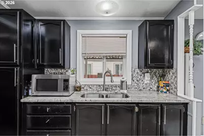 485 Scotts Glen Dr, Springfield, OR 97477 - Photo 15