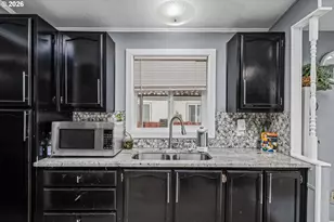 485 Scotts Glen Dr, Springfield, OR 97477 - Photo 15