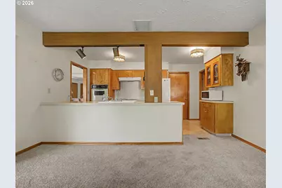 250 SE Juniper Ave, Gresham, OR 97080 - Photo 17