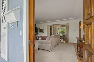 250 SE Juniper Ave, Gresham, OR 97080 - Photo 3