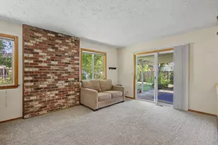 250 SE Juniper Ave, Gresham, OR 97080 - Photo 19
