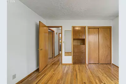 250 SE Juniper Ave, Gresham, OR 97080 - Photo 27