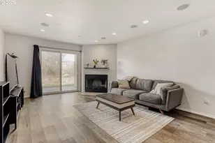 11046 SW Greenburg Rd, Portland, OR 97223 - Photo 7