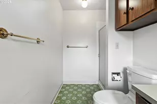 3359 SE Pine St, Hillsboro, OR 97123 - Photo 23