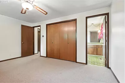 3359 SE Pine St, Hillsboro, OR 97123 - Photo 21