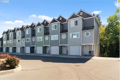 990 W 8th Pl, The Dalles, OR 97058 - Photo 1