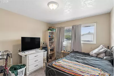 22222 SE Ash St, Gresham, OR 97030 - Photo 15
