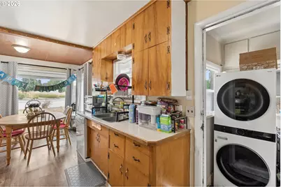 22222 SE Ash St, Gresham, OR 97030 - Photo 29