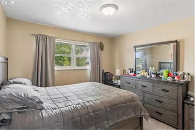 22222 SE Ash St, Gresham, OR 97030 - Photo 13