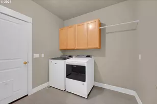 3755 Julia Loop, Eugene, OR 97404 - Photo 31