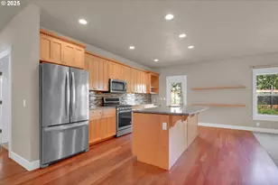 3755 Julia Loop, Eugene, OR 97404 - Photo 7