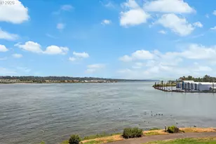 118 N Hayden Bay Dr, Portland, OR 97217 - Photo 35