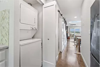 118 N Hayden Bay Dr, Portland, OR 97217 - Photo 15