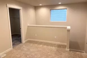 1597 N Millican Creek St, Lafayette, OR 97127 - Photo 5