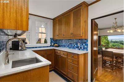 3852 NE Alameda St, Portland, OR 97212 - Photo 7