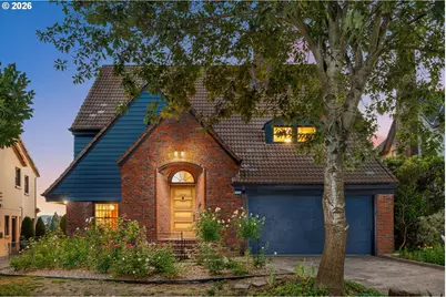 3852 NE Alameda St, Portland, OR 97212 - Photo 1