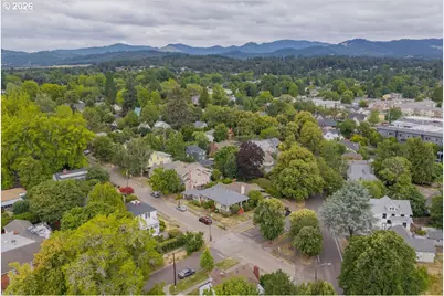 204 NW 27th St, Corvallis, OR 97330 - Photo 45
