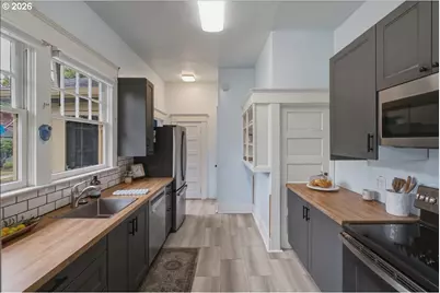204 NW 27th St, Corvallis, OR 97330 - Photo 19