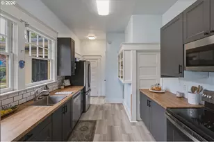 204 NW 27th St, Corvallis, OR 97330 - Photo 19