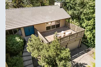 560 Milburn Ct, Lake Oswego, OR 97034 - Photo 31