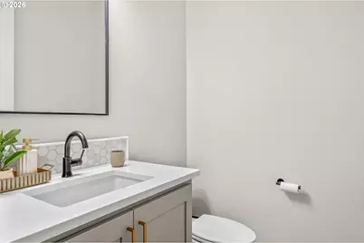 12311 NE 57th Ave, Vancouver, WA 98686 - Photo 37