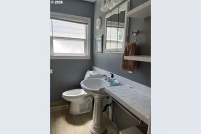 1845 East Nob Hill St SE, Salem, OR 97302 - Photo 9