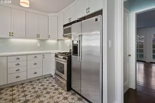 217 5th St, Lake Oswego, OR 97034 - Photo 21