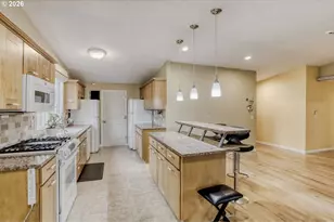 2510 SW 200th Ct, Beaverton, OR 97003 - Photo 7