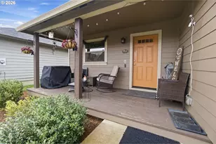 226 NW Sagan Loop, Sheridan, OR 97378 - Photo 5