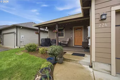226 NW Sagan Loop, Sheridan, OR 97378 - Photo 3