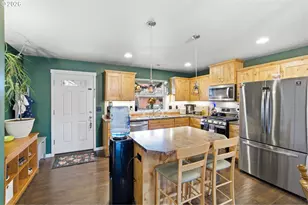 226 NW Sagan Loop, Sheridan, OR 97378 - Photo 7