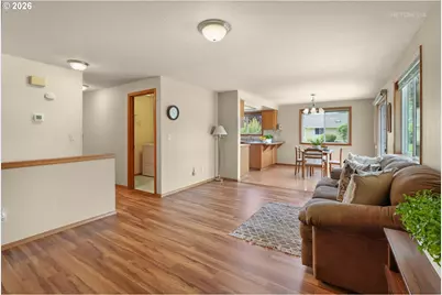 462 NE 24th Ave, Hillsboro, OR 97124 - Photo 17
