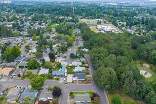 462 NE 24th Ave, Hillsboro, OR 97124 - Photo 43