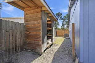 792 SE Cedar St, Dundee, OR 97115 - Photo 33