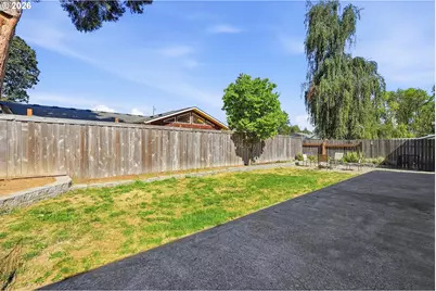 792 SE Cedar St, Dundee, OR 97115 - Photo 29