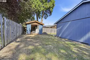 792 SE Cedar St, Dundee, OR 97115 - Photo 35