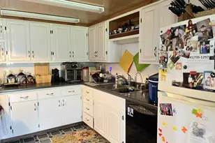 2385 19th St, Florence, OR 97439 - Photo 15