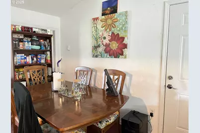 2385 19th St, Florence, OR 97439 - Photo 11