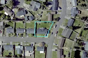 2385 19th St, Florence, OR 97439 - Photo 47