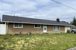2385 19th St, Florence, OR 97439 - Photo 3
