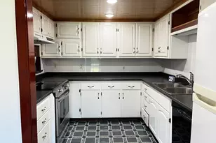 2385 19th St, Florence, OR 97439 - Photo 13