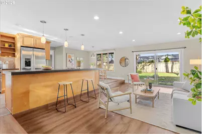 14815 SW Bonnie Brae St, Beaverton, OR 97007 - Photo 9