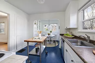 2416 NE 32nd Ct, Portland, OR 97212 - Photo 9