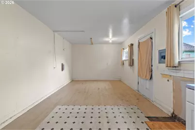 6818 SE 67th Ave, Portland, OR 97206 - Photo 29