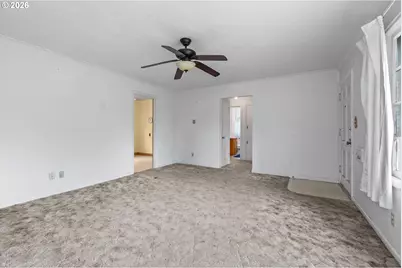 6818 SE 67th Ave, Portland, OR 97206 - Photo 9